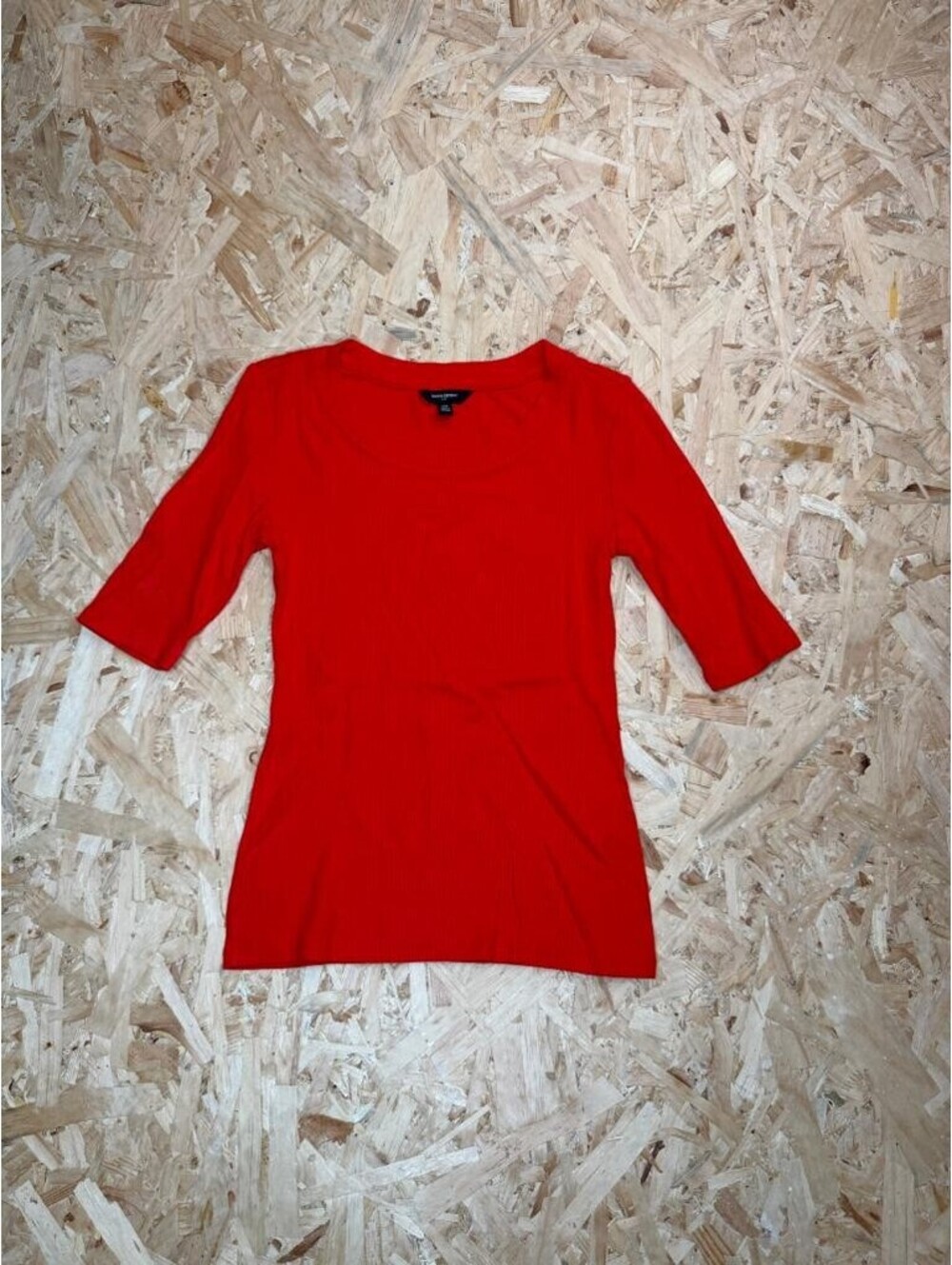 Banana Republic Ribbed Knit Top Womens XS Red Scoop Neck Elbow Sleeve Tee